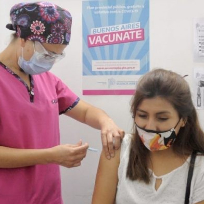 COMIENZAN A ENVIAR LOS TURNOS PARA RECIBIR LAS TERCERAS DOSIS DE VACUNAS CONTRA EL CORONAVIRUS