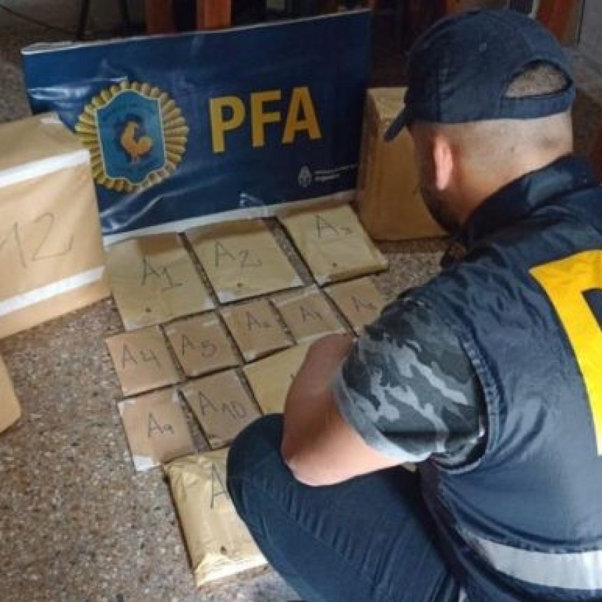 PORNOGRAFÍA INFANTIL: 50 OPERATIVOS Y LA DETENCIÓN DE UN COMISARIO DE ALTO RANGO DE LA BONAERENSE