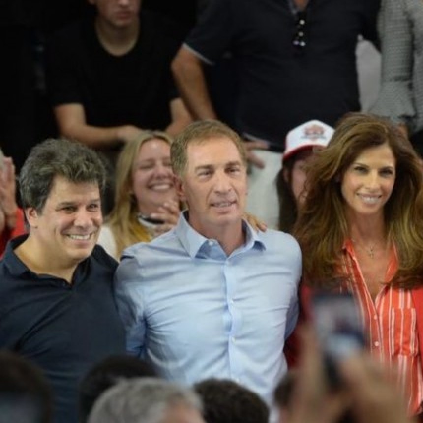  SANTILLI Y MANES CERRARON CAMPAÑA EN LA PLATA: DURA CRÍTICA AL GOBIERNO, MENSAJE A LOS JÓVENES Y EJE EN SEGURIDAD