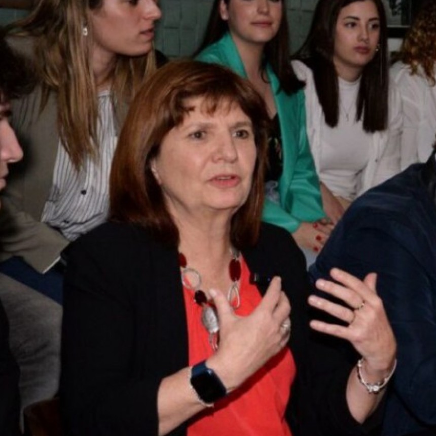 PATRICIA BULLRICH AMENAZÓ CON GOLPEAR A FELIPE MIGUEL: 