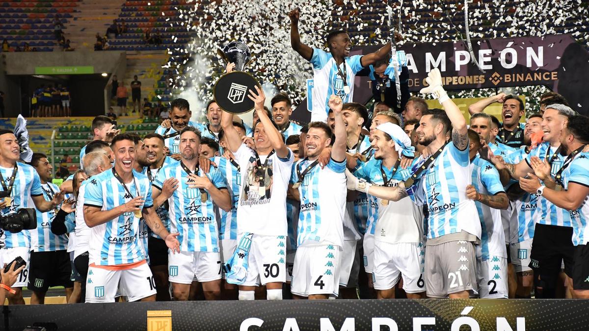 RACING GANÓ CON CATEGORÍA LA COPA DE CAMPEONES 