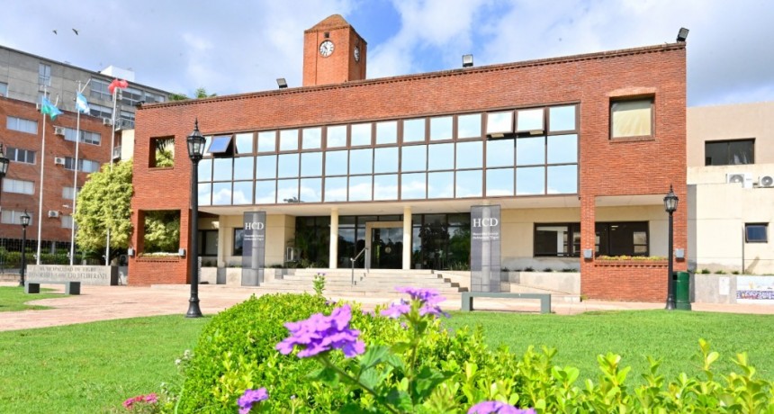 EL CONCEJO DELIBERANTE APROBÓ LA PROPUESTA DE JULIO ZAMORA PARA LIMITAR TEMPORALMENTE LAS ALTURAS EDILICIAS