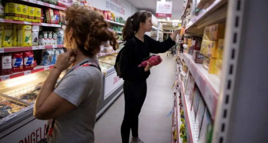 LA INFLACIÓN FUE DEL 2,3% EN OCTUBRE, SEXTO MES CONSECUTIVO DE AUMENTO, Y ACUMULA 24,8% EN EL AÑO