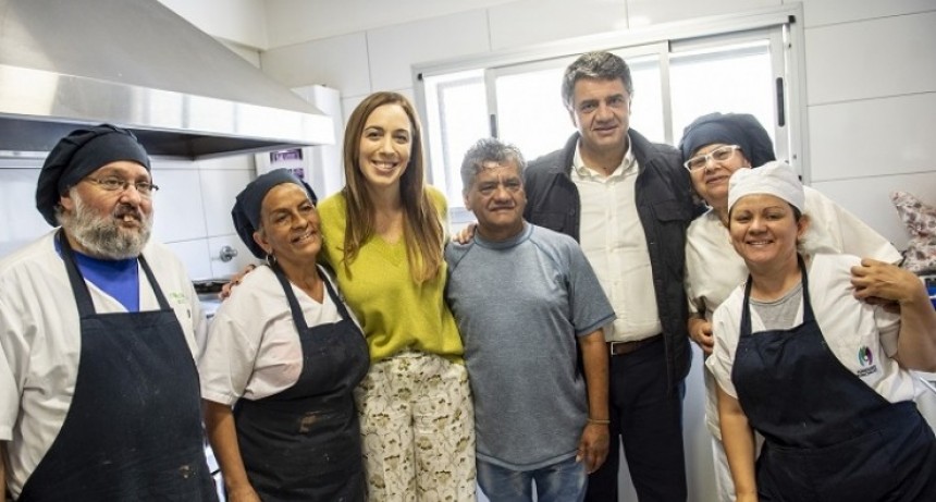 MARÍA EUGENIA VIDAL VISITÓ UN CENTRO BARRIAL DE INFANCIA EN VICENTE LÓPEZ