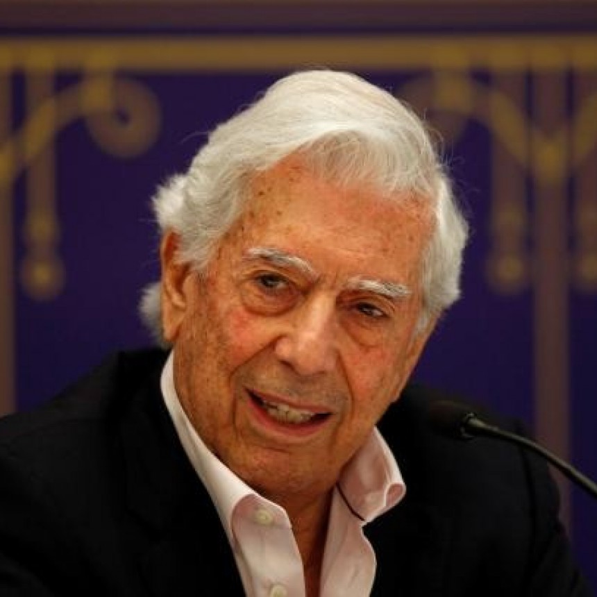 VARGAS LLOSA: 