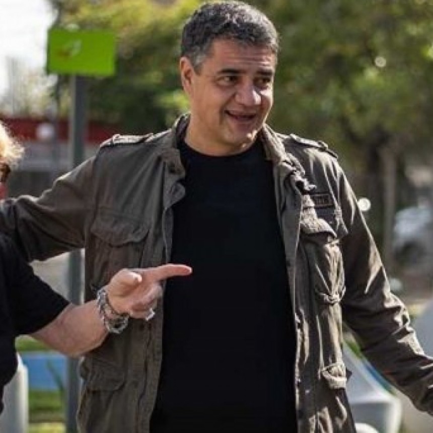 EN LAS REDES SOCIALES JORGE MACRI LE DICE NO A LA PIROTECNIA EN VICENTE LOPEZ