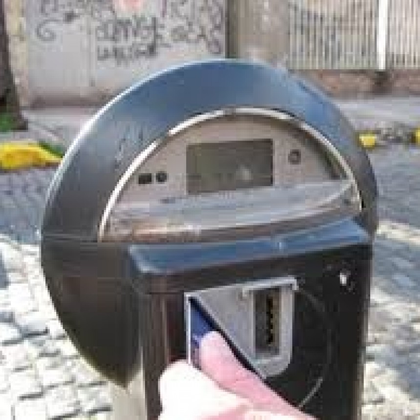 EL ETERNO PROBLEMA DE LA LICITACION DE PARQUIMETROS EN SAN ISIDRO