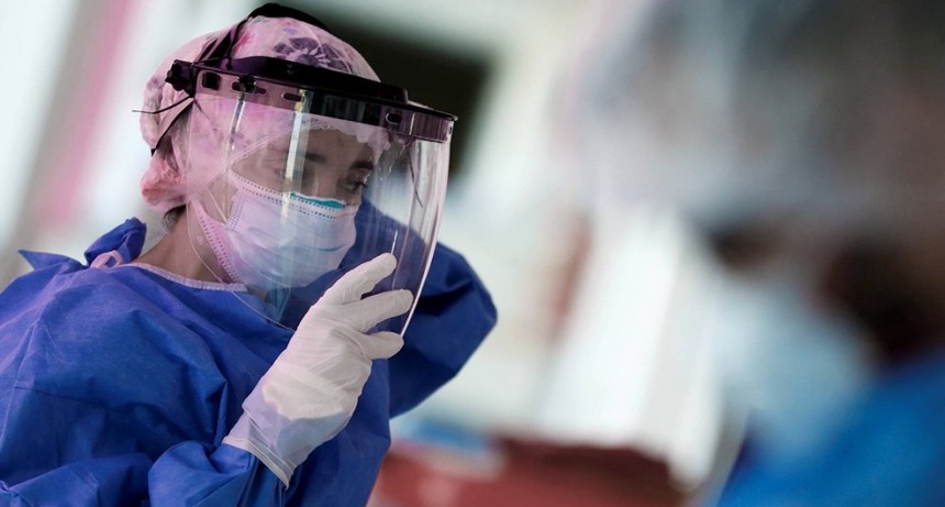 MÉDICOS BONAERENSES ACEPTARON AUMENTO SALARIAL DE UN 35.6 POR CIENTO PROPUESTO POR PROVINCIA