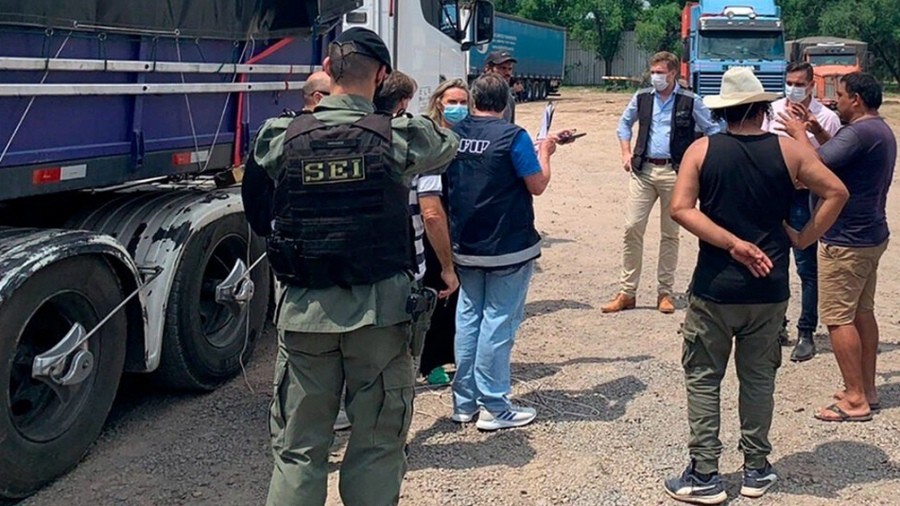 GOLPE RÉCORD DE LA AFIP AL CONTRABANDO: DECOMISAN MÁS DE 8.100 TONELADAS DE MAÍZ