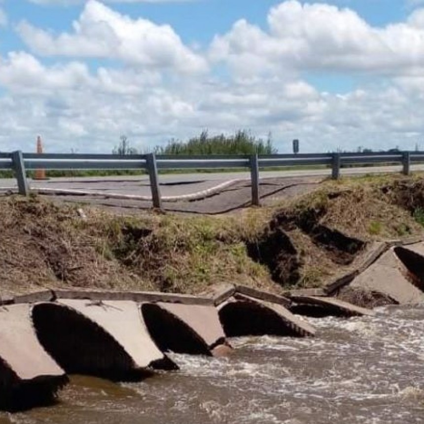 PUENTE DE CUERO DE ZORRO: EL INTENDENTE FERNÁNDEZ INFORMÓ QUE SE CORTARÁ EL TRÁNSITO PARA TODO TIPO DE VEHÍCULOS EN LA RUTA Nº33, ENTRE LAS RUTAS Nº5 Y Nº188
