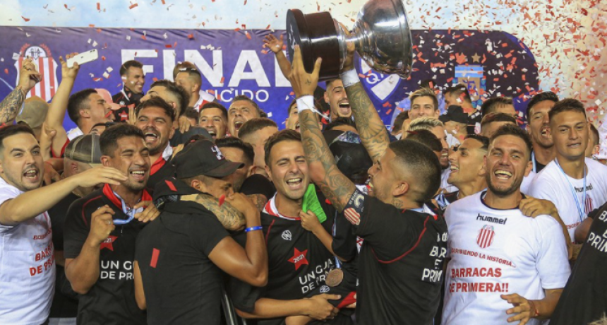 BARRACAS CENTRAL ASCENDIÓ A LA LIGA PROFESIONAL TRAS VENCER POR PENALES A QUILMES