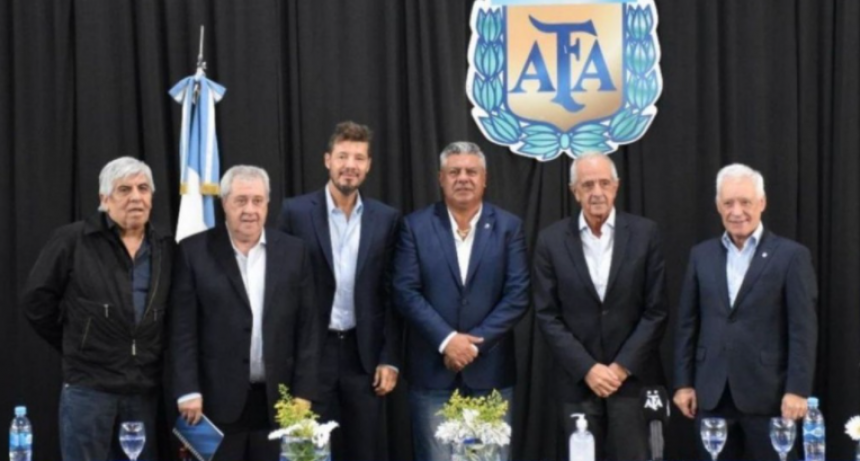 SON 15 LOS CLUBES QUE PIDEN TRATAR LA REMOCIÓN DE TINELLI AL FRENTE DE LA LIGA
