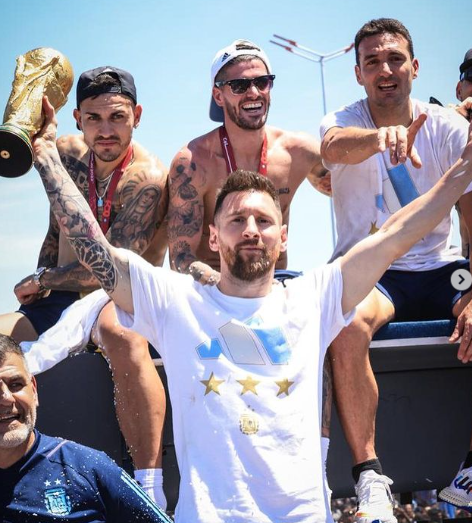 MESSI, SOBRE LOS FESTEJOS EN LA CARAVANA: 