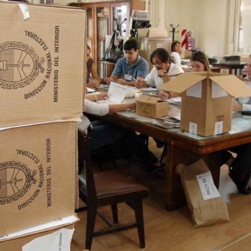 TRECE PARTIDOS POLÍTICOS BONAERENSES PERDIERON LA PERSONERÍA