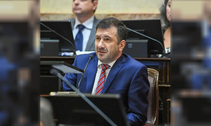 DETUVIERON AL SENADOR DE MILEI, EDGARDO KUEIDER EN PARAGUAY: VIAJABA CON MÁS DE US$200 MIL