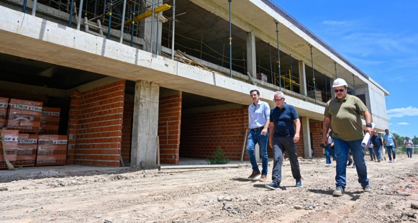 JULIO ZAMORA: “ES UN ORGULLO VER COMO EL ESFUERZO DE LOS VECINOS NOS PERMITE REALIZAR LA OBRA MÁS IMPORTANTE DEL MUNICIPIO DE TIGRE”
